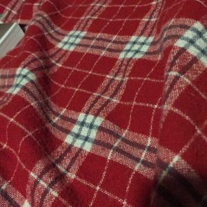 Meet your Posher, Aanders